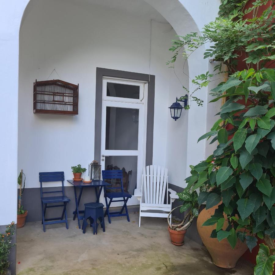 Casa Vitoriana Apartment ปอนตาเดลกาดา ภายนอก รูปภาพ