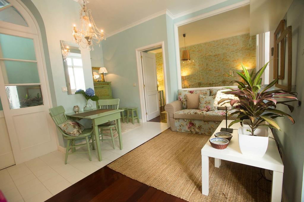 Casa Vitoriana Apartment ปอนตาเดลกาดา ภายนอก รูปภาพ